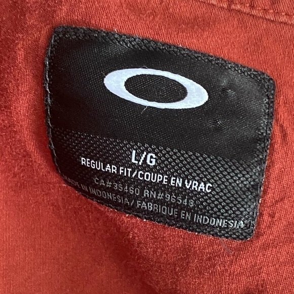 OAKLEY MENS SHIRT LONG SLEEVE BUTTON DOWN Y2K RED SIZE LARGE - Picture 2 of 5